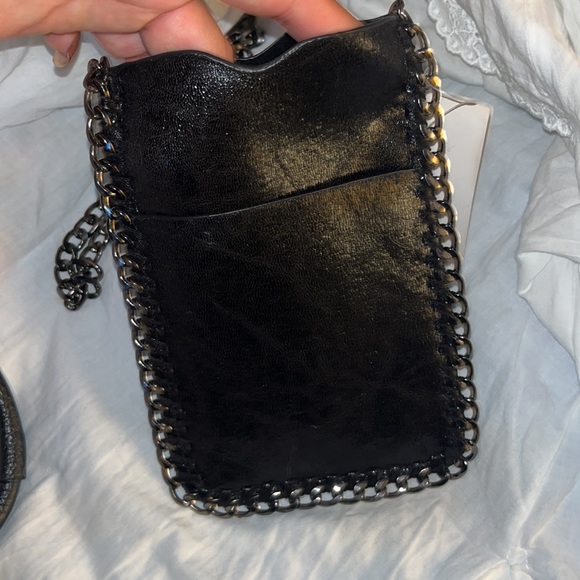 Chain strapped purse with key Holder lot - Picture 6 of 10